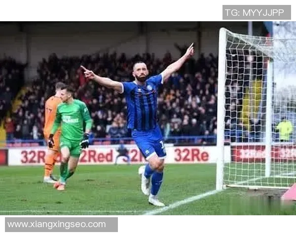 威尔郡与海文利的较量揭示足球战术与团队精神的完美结合 威尔郡与海文利的较量揭示足球战术与团队精神的完美结合