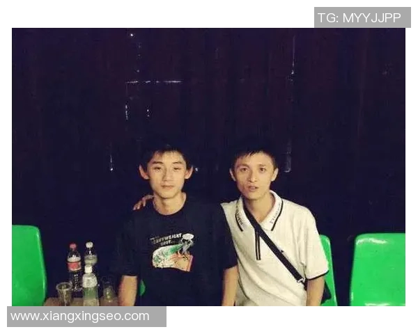 孙兴O的足球传奇之路：从青涩少年到国际巨星的成长故事