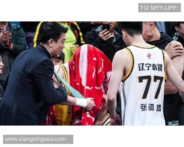 孙铭徽:从青涩球员到篮球场上的璀璨明星之路 孙铭徽:从青涩球员到篮球场上的璀璨明星之路