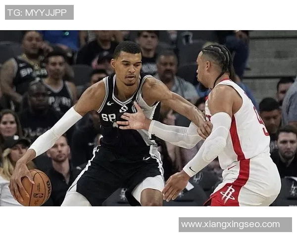 2017年火箭与马刺精彩对决回顾视频全场集锦与精彩瞬间分享