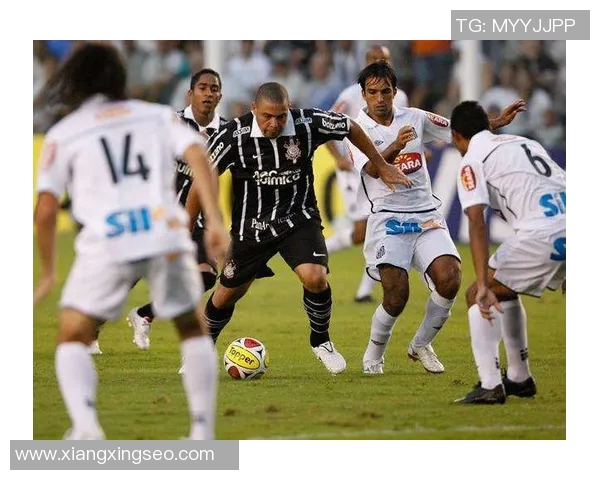 圣保罗与沸鲁米激战正酣谁将赢得这场精彩对决的胜利 圣保罗与沸鲁米激战正酣谁将赢得这场精彩对决的胜利