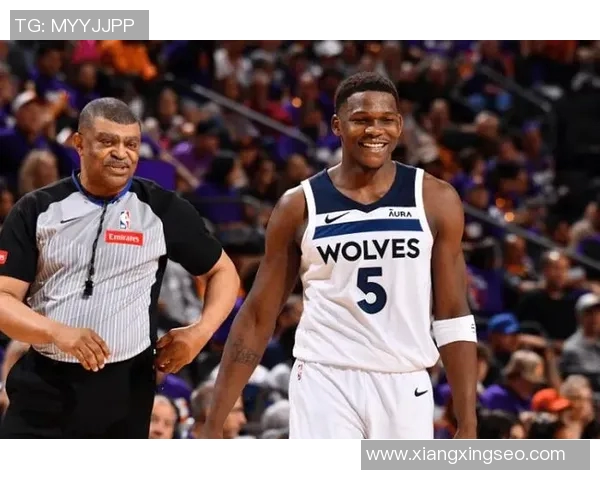 湖人队与森林狼队激战正酣谁能在季后赛中笑到最后 湖人队与森林狼队激战正酣谁能在季后赛中笑到最后