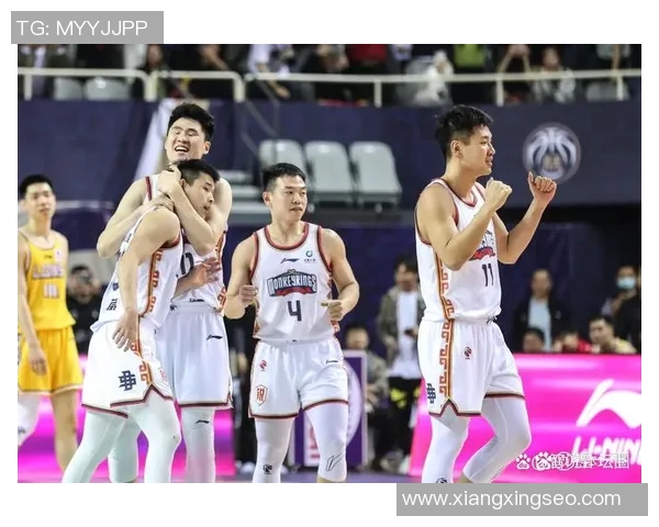 CBA新疆队与广夏队激战正酣谁能在这场对决中笑到最后 CBA新疆队与广夏队激战正酣谁能在这场对决中笑到最后